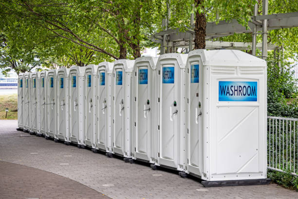 Best Best portable toilet rental  in New Mford, IL